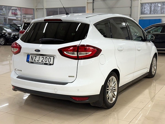 Ford C-Max 8 of 17