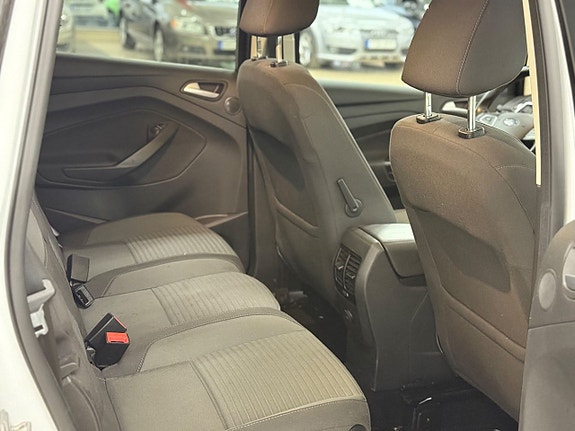 Ford C-Max 13 of 17