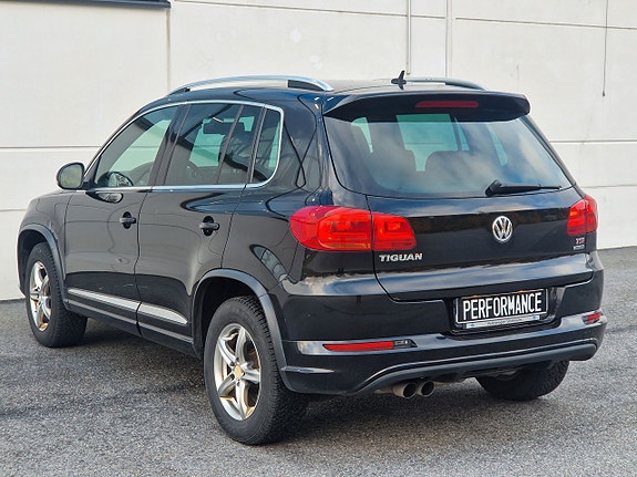 Volkswagen Tiguan 7 of 17