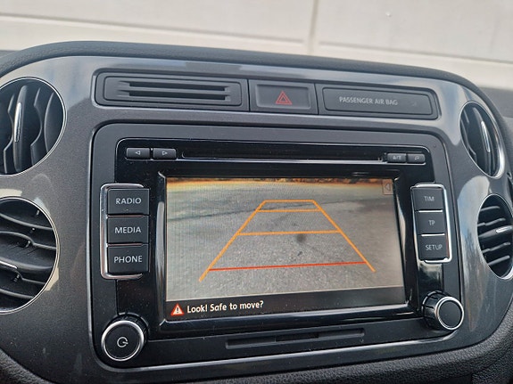 Volkswagen Tiguan 17 of 17