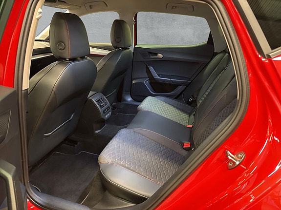 Seat Leon 12 of 23