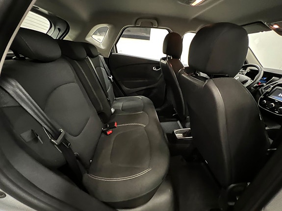 Renault Captur 12 of 24