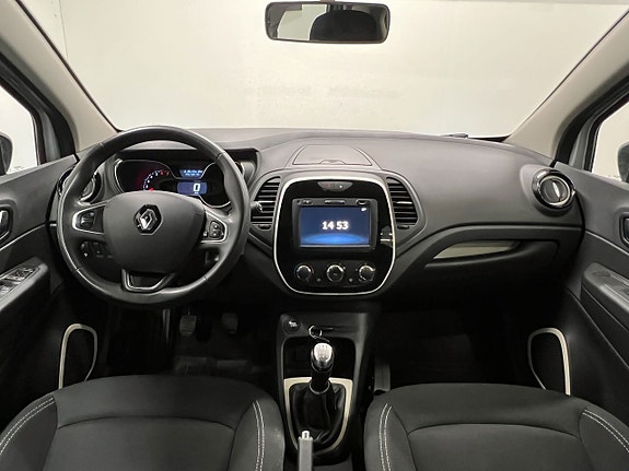 Renault Captur 14 of 24