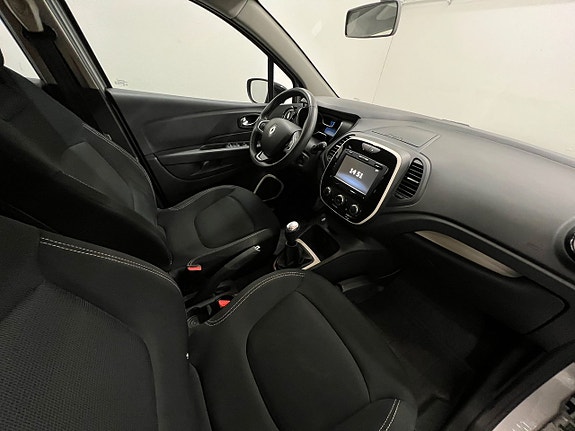 Renault Captur 8 of 24
