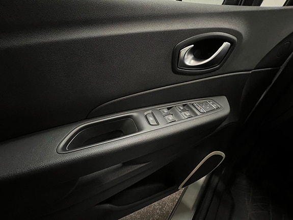 Renault Captur 22 of 24