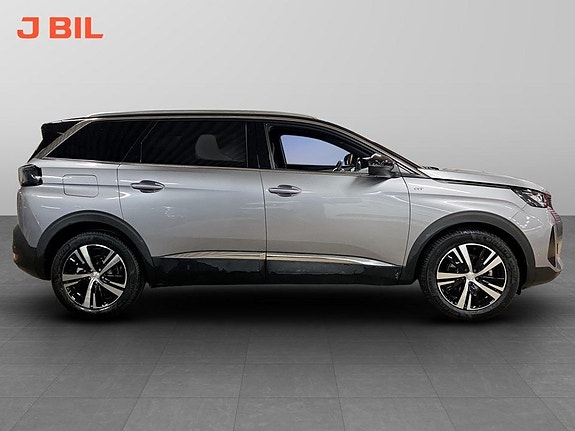 Peugeot 5008 14 of 16