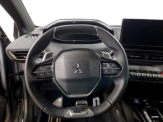 Peugeot 5008 8 of 16