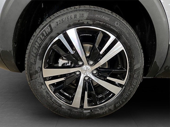 Peugeot 5008 15 of 16