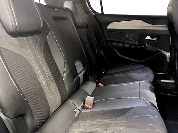 Peugeot 308 11 of 14