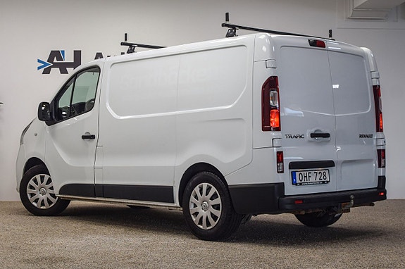 Renault Trafic 2 of 5