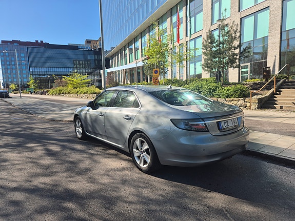Saab 9-5 2 of 5