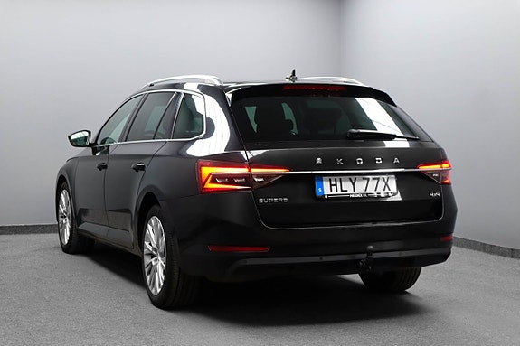 Skoda Superb 5 of 5