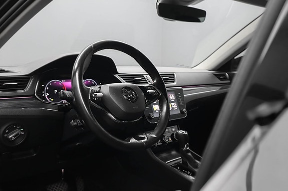 Skoda Superb 12 of 26