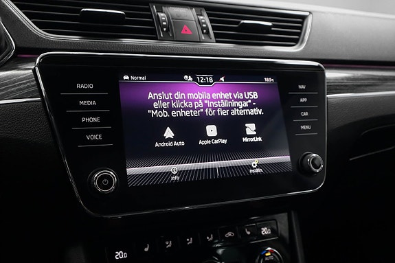 Skoda Superb 16 of 26