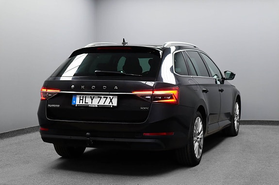 Skoda Superb 7 of 26