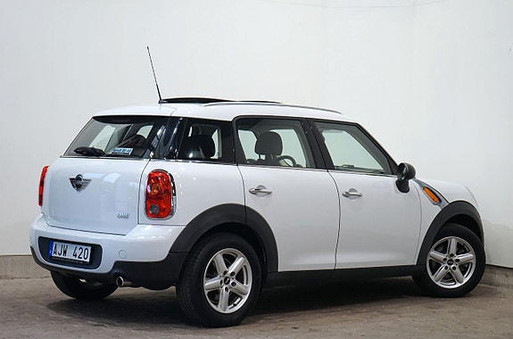 MINI Countryman One 4 of 9