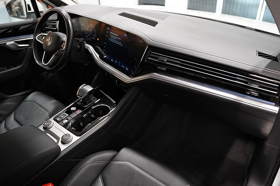 Volkswagen Touareg 11 of 27