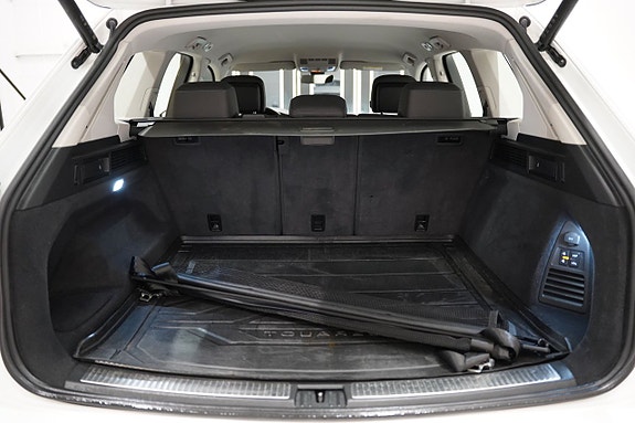 Volkswagen Touareg 25 of 27