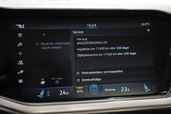 Volkswagen Touareg 22 of 27