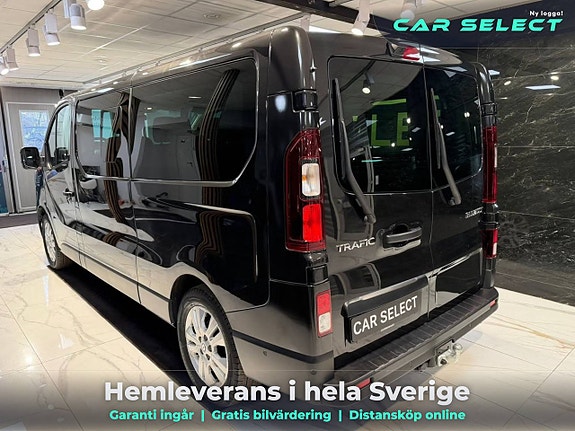 Renault Trafic 4 of 5
