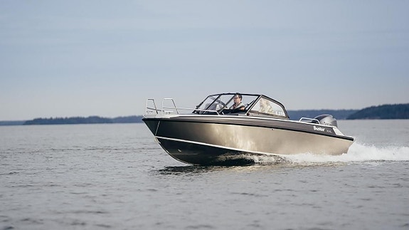 Buster XXL -2025 med Yamaha F150XC 2 of 5