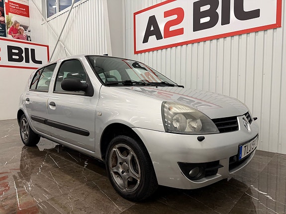 Renault Clio 2 of 5