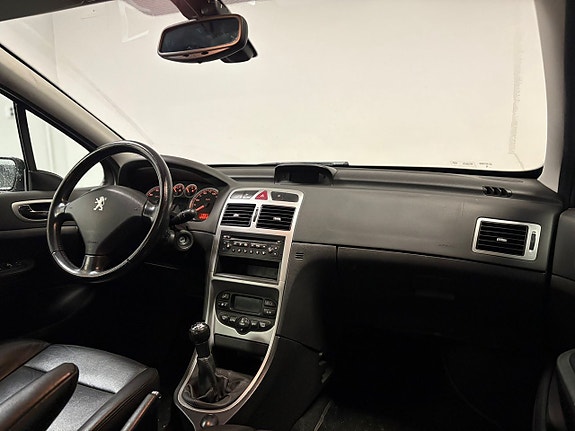 Peugeot 307 9 of 15