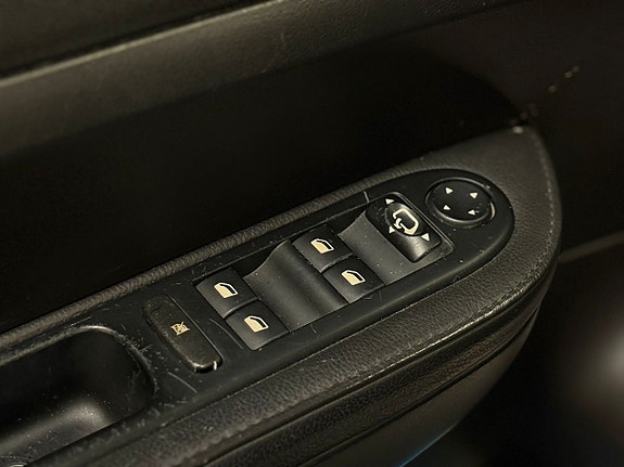 Peugeot 307 12 of 15