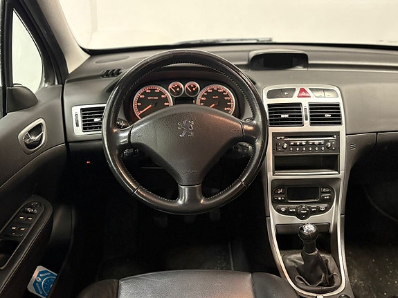 Peugeot 307 11 of 15