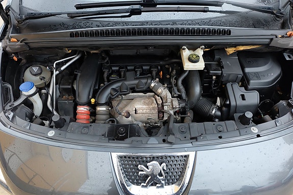 Peugeot 3008 7 of 12