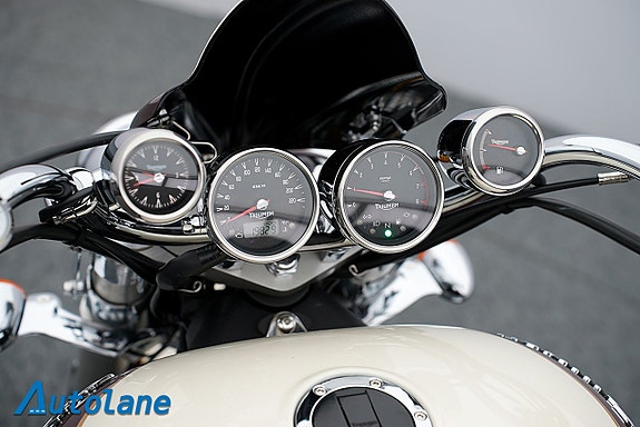Triumph Rocket 3 Classic *Nya däck, Nyservad 24 of 26