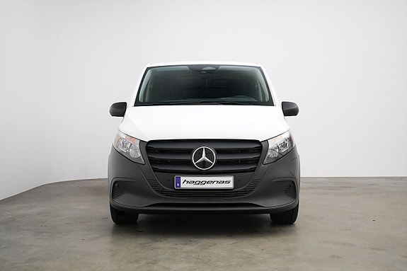 Mercedes-Benz eVito 112 17 of 20