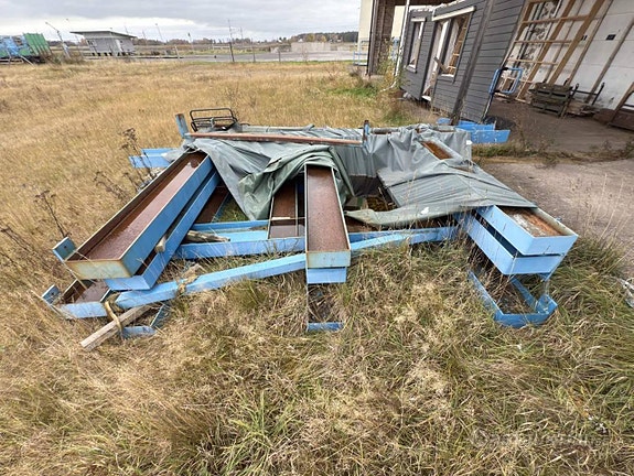 Materialställ, kraftigt