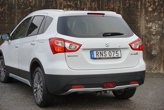 Suzuki S-Cross 6 of 22