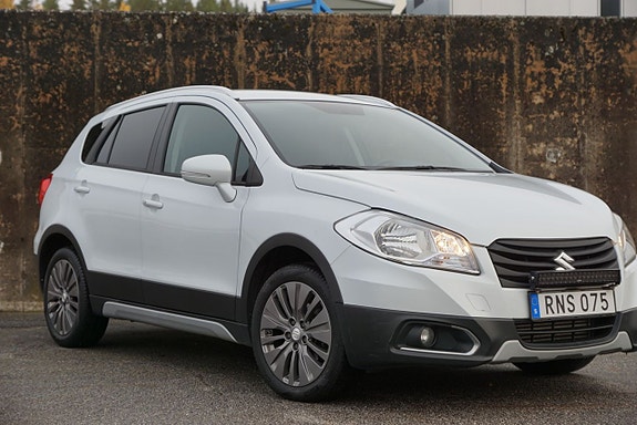 Suzuki S-Cross 2 of 22