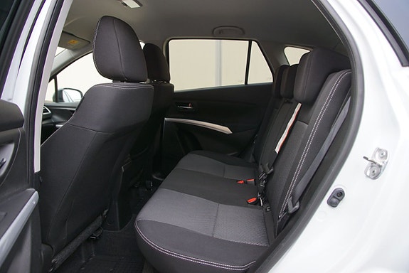Suzuki S-Cross 14 of 22