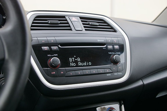 Suzuki S-Cross 22 of 22