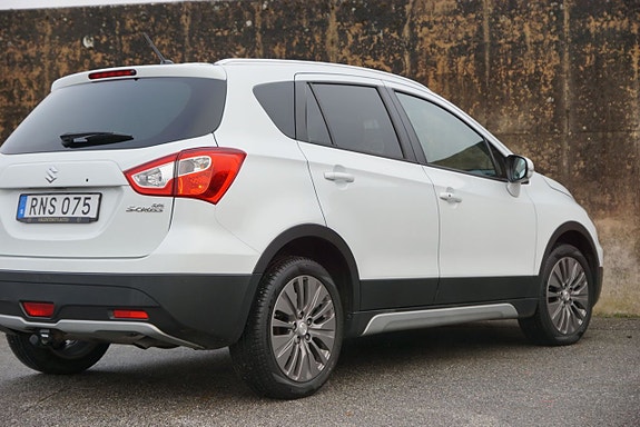 Suzuki S-Cross 12 of 22