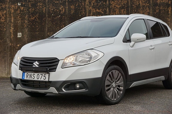 Suzuki S-Cross 10 of 22