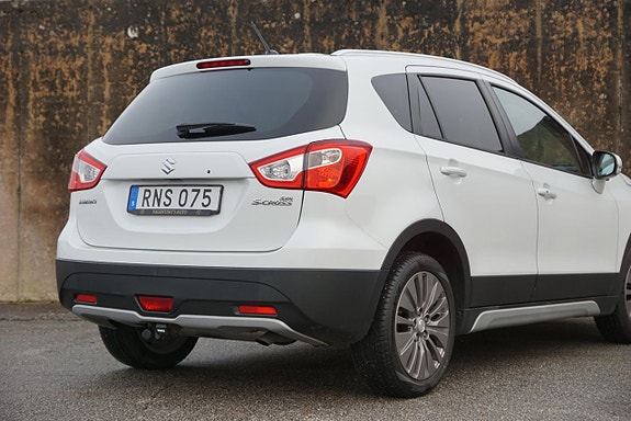 Suzuki S-Cross 13 of 22