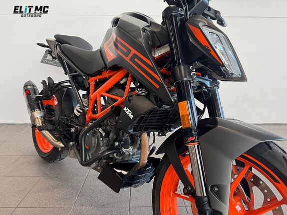 KTM 125 Duke Akrapovic Fr. 566Kr / Månad 2 of 23
