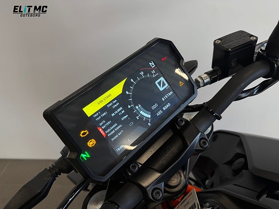 KTM 125 Duke Akrapovic Fr. 566Kr / Månad 23 of 23