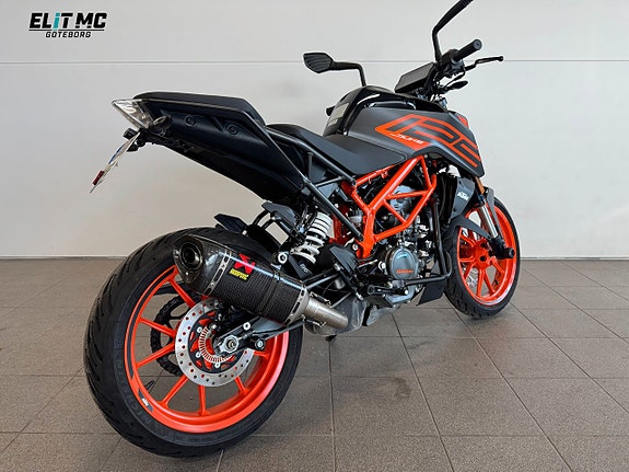 KTM 125 Duke Akrapovic Fr. 566Kr / Månad 9 of 23