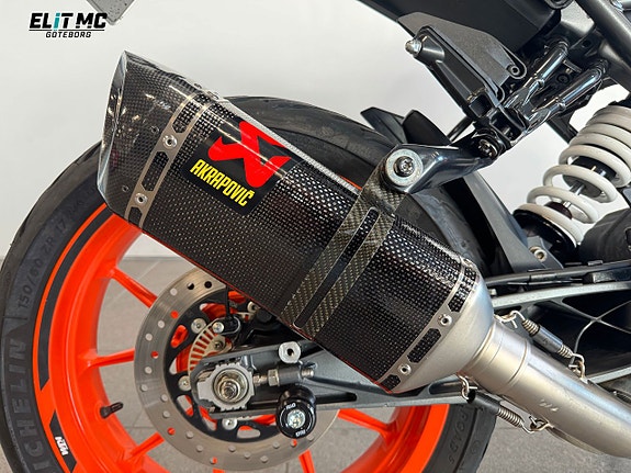 KTM 125 Duke Akrapovic Fr. 566Kr / Månad 8 of 23