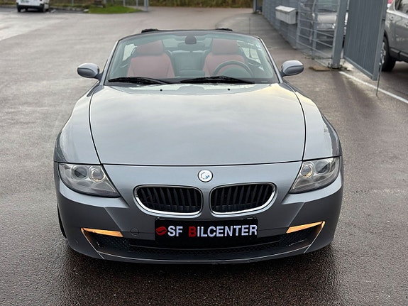 BMW Z4 2 of 5