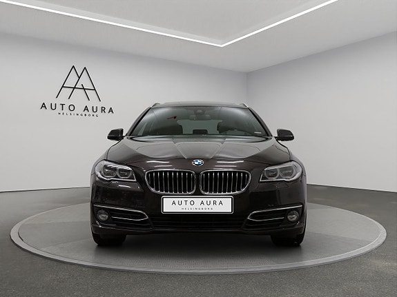 BMW 530d 2 of 5