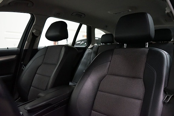 Mercedes-Benz C220 10 of 18