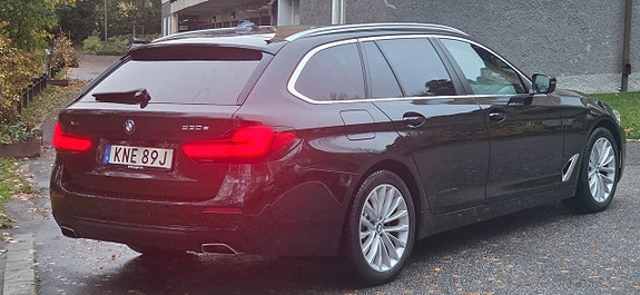 BMW 530e 10 of 27