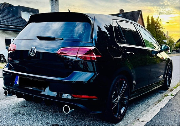 Volkswagen Golf VII 4 of 5
