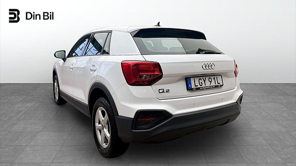 Audi Q2 3 of 5